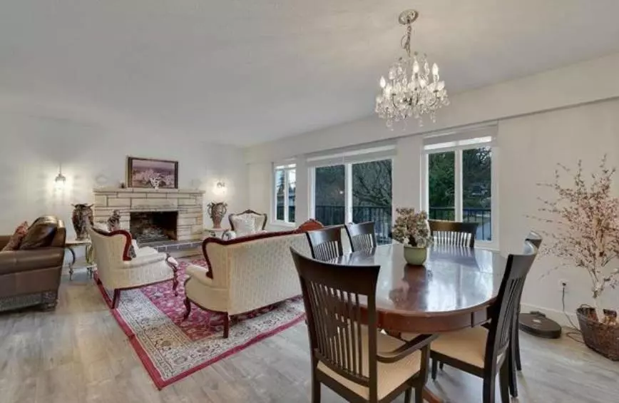 Dining Area Photo of 11130 64a Avenue, Delta, BC