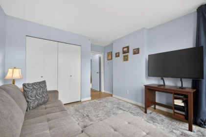 Loft / Bonus Room Photo of 1005 811 Helmcken Street, Vancouver, BC