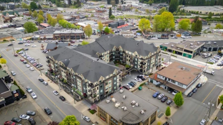 416-417 2493 Montrose Avenue, Abbotsford, BC, Abbotsford — Apartment/Condo for sale