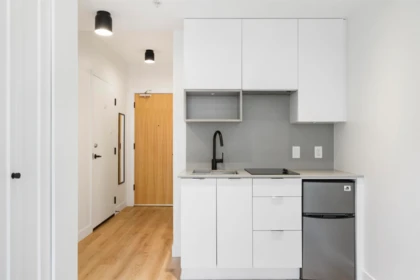 Mudroom Photo of 416-417 2493 Montrose Avenue, Abbotsford, BC