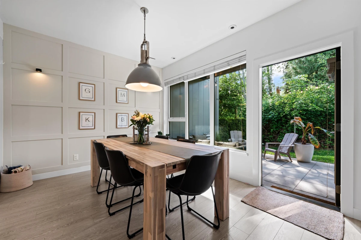 Dining Area Photo of 23 3596 Salal Drive, North Vancouver, BC