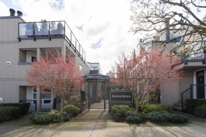 14 1350 W 6th Avenue, Vancouver, BC, Vancouver — Apartment/Condo for sale