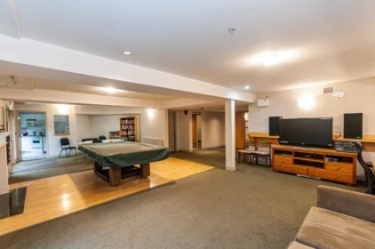 Entry Foyer Photo of 208 5650 Oak Street, Vancouver, BC