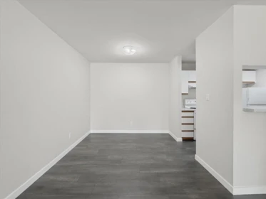 204 7431 Blundell Road, Richmond, BC, Richmond — Apartment/Condo for sale