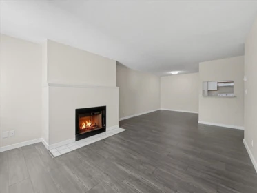 204 7431 Blundell Road, Richmond, BC, Richmond — Apartment/Condo for sale