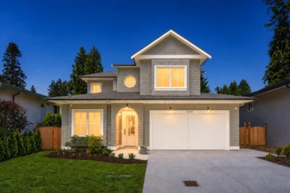 12641 15 Avenue, Surrey, BC, Surrey — Single Family Residence for sale