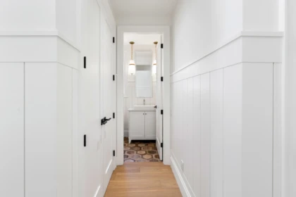 Garage Interior Photo of 12641 15 Avenue, Surrey, BC
