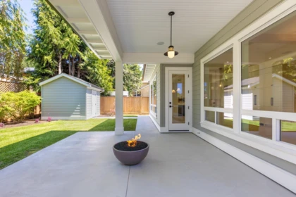 Outdoor Deck Photo of 12641 15 Avenue, Surrey, BC