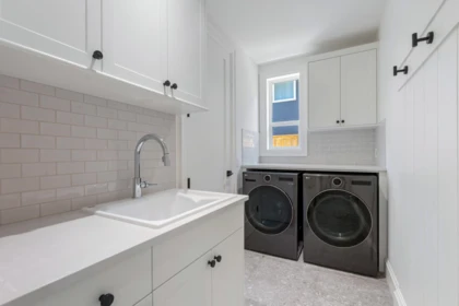 Powder Room Photo of 12641 15 Avenue, Surrey, BC