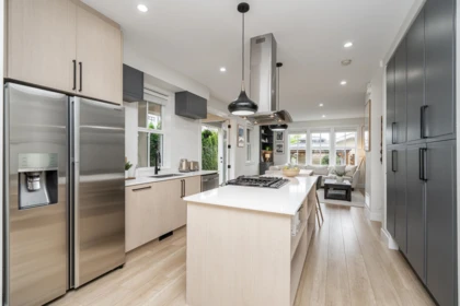 Kitchen Island Photo of 108 3416 Queenston Avenue, Coquitlam, BC