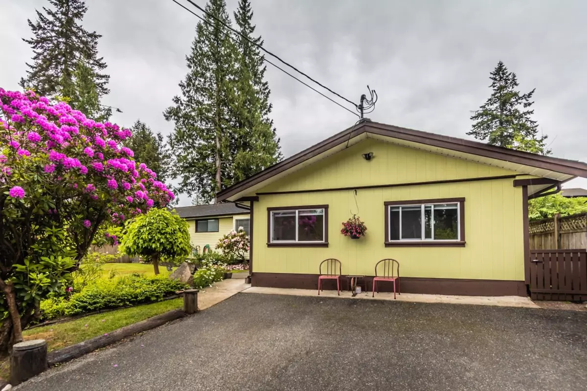 Family Room Photo of 19746 49 Avenue, Langley, BC