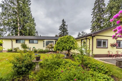 19746 49 Avenue, Langley, BC, Langley — Single Family Residence for sale