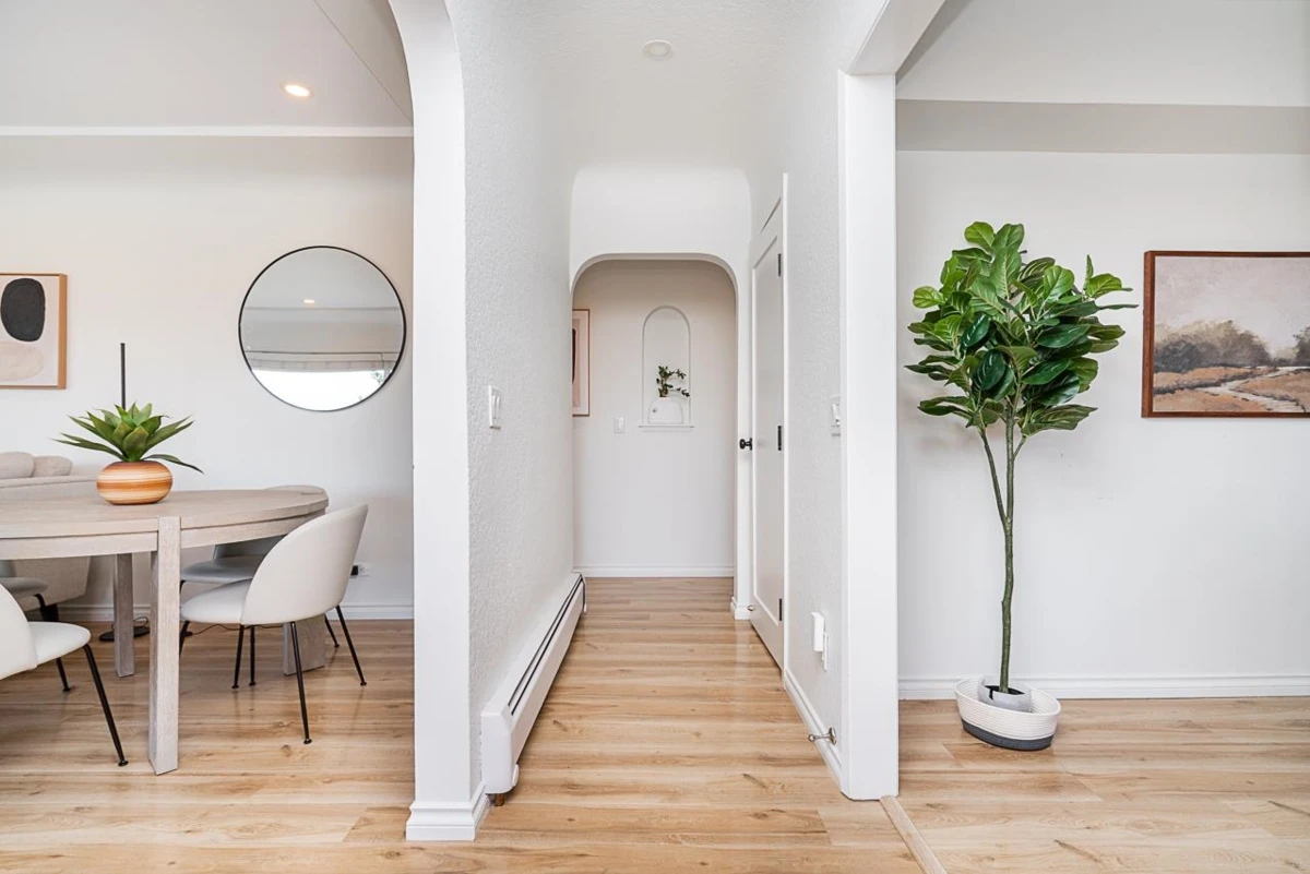 Family Room Photo of 914 Ladner Street, New Westminster, BC