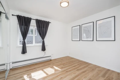 Laundry Room Photo of 914 Ladner Street, New Westminster, BC