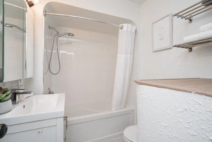 Mudroom Photo of 914 Ladner Street, New Westminster, BC