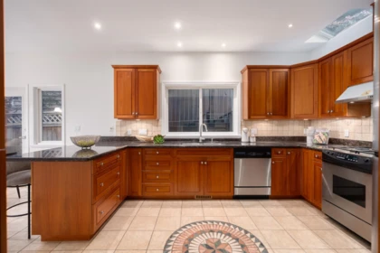Laundry Room Photo of 4080 St. Pauls Avenue, North Vancouver, BC