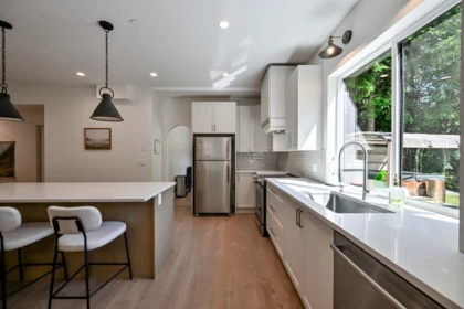 Breakfast Nook Photo of 9933 Watt Street, Mission, BC