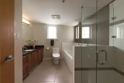 Mudroom Photo of 13 230 Salter Street, New Westminster, BC