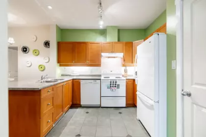 Kitchen Photo of 135 18 Jack Mahony Place, New Westminster, BC