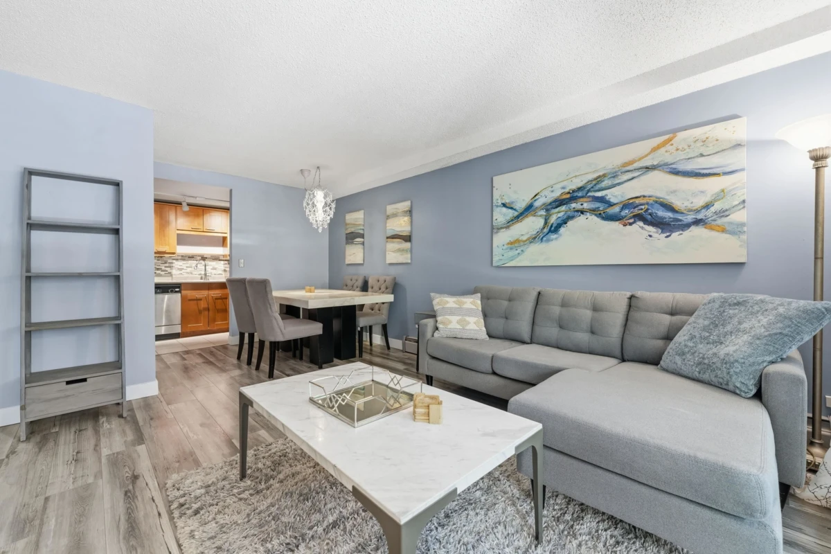 Dining Area Photo of 106 423 Agnes Street, New Westminster, BC