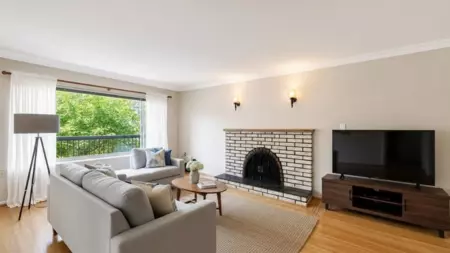 6072 Selma Avenue, Burnaby, BC, Burnaby — Single Family Residence for sale