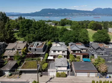 4320 W 8th Avenue, Vancouver, BC, Vancouver — Single Family Residence for sale