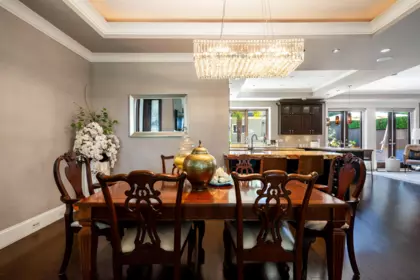 Kitchen Island Photo of 4320 W 8th Avenue, Vancouver, BC