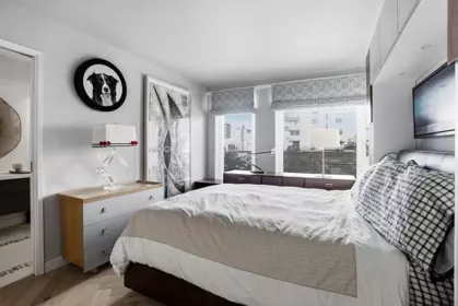 Mudroom Photo of 403 1020 Harwood Street, Vancouver, BC
