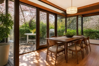 Breakfast Nook Photo of 4290 Salish Drive, Vancouver, BC