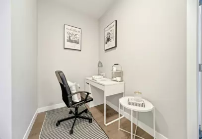 Office / Den Photo of 413 9388 Odlin Road, Richmond, BC