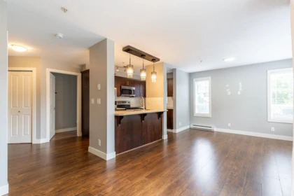 Guest Bathroom Photo of 105 46150 Bole Avenue, Chilliwack, BC