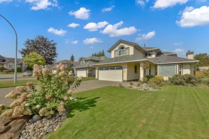 16529 85th Street, Surrey, BC, Surrey — Single Family Residence for sale