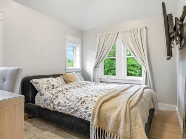 Guest Bathroom Photo of 2 1456 W 45th Avenue, Vancouver, BC