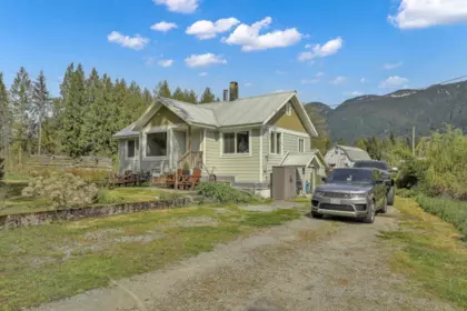 13028 Stave Lake Road, Mission, BC, Mission — Single Family Residence for sale