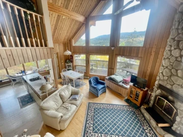 8200 Gun Lake Road, Pemberton, BC, Pemberton — Single Family Residence for sale