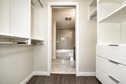 Guest Bathroom Photo of 2811 2108 Gilmore Avenue, Burnaby, BC