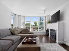 411 3255 Smith Avenue, Burnaby, BC