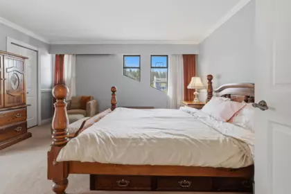 Primary Bedroom Photo of 20519 Telegraph Trail, Langley, BC
