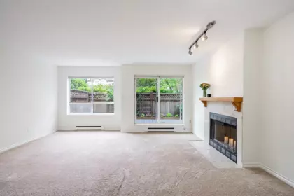 30 4311 Sophia Street, Vancouver, BC, Vancouver — Townhouse for sale