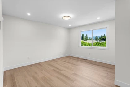 Entry Foyer Photo of 20619 123 Avenue, Maple Ridge, BC