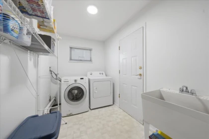 Guest Bathroom Photo of 1594 Plateau Crescent, Coquitlam, BC