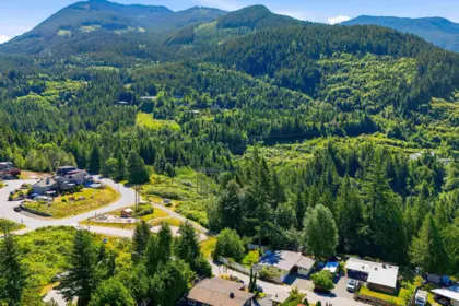 868 Upper Crescent, Britannia Beach, BC, Britannia Beach — Single Family Residence for sale