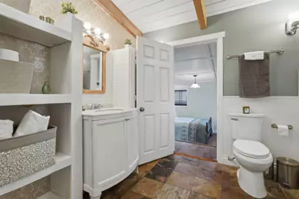 Laundry Room Photo of 868 Upper Crescent, Britannia Beach, BC