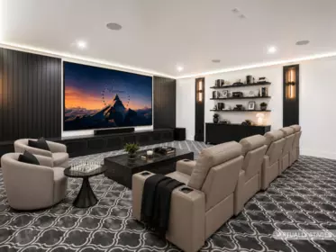 Basement Recreation Room Photo of 10116 172a Street, Surrey, BC