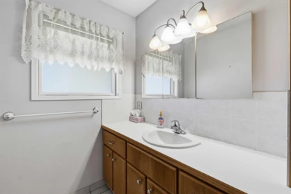 Primary Bedroom Photo of 31806 Carlsrue Avenue, Abbotsford, BC