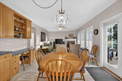Breakfast Nook Photo of 18055 98 Avenue, Surrey, BC