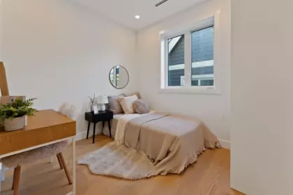 Loft / Bonus Room Photo of 2578 E 4th Avenue, Vancouver, BC