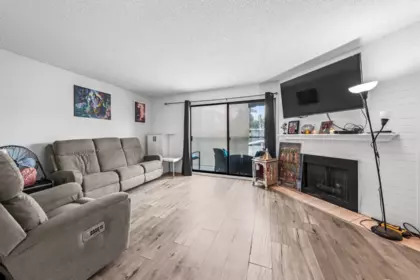 301 315 Tenth Street, New Westminster, BC, New Westminster — Apartment/Condo for sale