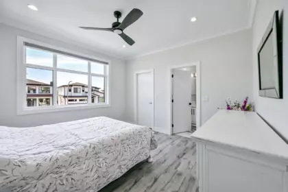 Laundry Room Photo of 31041 N Deertrail Drive, Abbotsford, BC