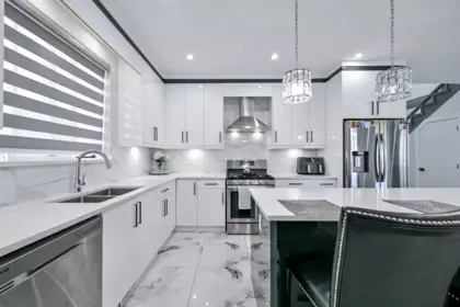 Pantry Photo of 31041 N Deertrail Drive, Abbotsford, BC